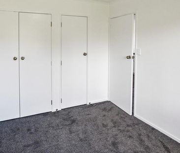 One bedroom unit with water included! - Photo 1