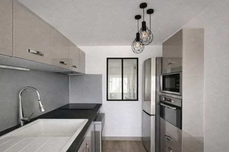 Location Appartement 5 pièces 107m² SOISSONS 02200 - Photo 3