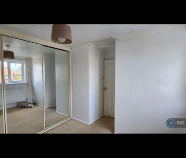 2 bedroom terraced house to rent - Photo 4