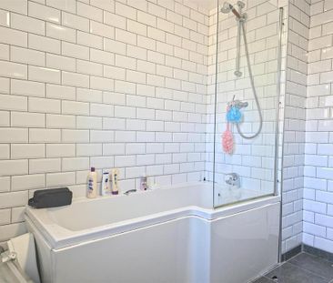1 bedroom in a house share to rent - Photo 6