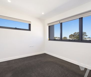 Unit 106/61-65 Denison Street, Hamilton - Photo 1