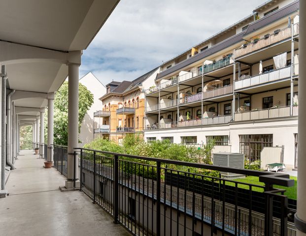 ** 2-Zimmer-Whg. mit Fußbodenheizung, Balkon und Parkett in sehr guter Wohnlage ** - Foto 1