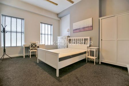 Room 3, 20, Lancaster Street, Newcastle Upon Tyne, NE4 6EU - Photo 2