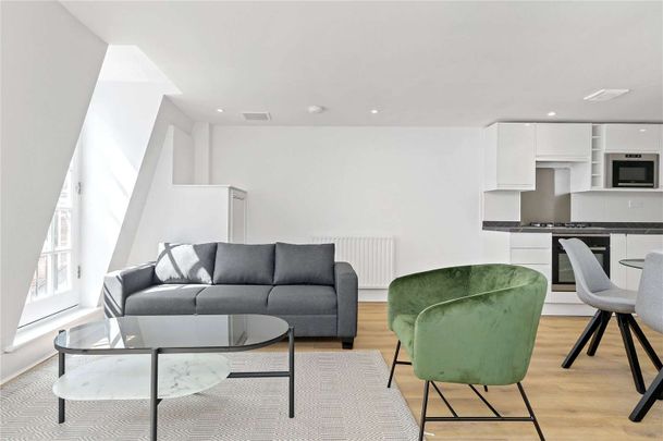 A recently refurbished immaculately presented two bedroom apartment. - Photo 1