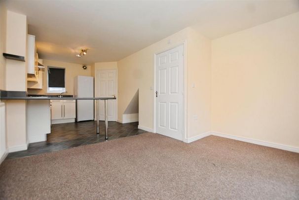 3 bedroom property to rent - Photo 1