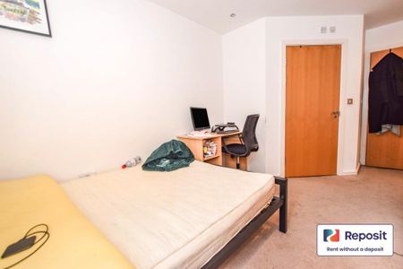 2 bedroom flat to rent - Photo 4