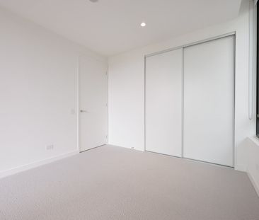 214/11 Stonepine Drive, Moonee Ponds VIC 3039 - Photo 3