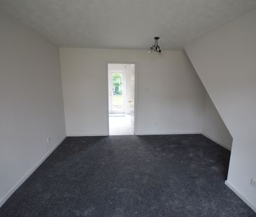 2 Bed Semi-Detached House, Ascot Gardens, LS10 - Photo 1