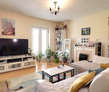 Sovereign Court, Gresham Close, Brentwood, CM14, Property for rent - Photo 1