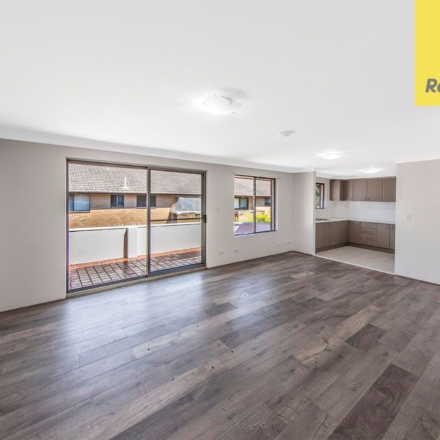 SOLID, SECURE & CENTRALLY LOCATED - Photo 1