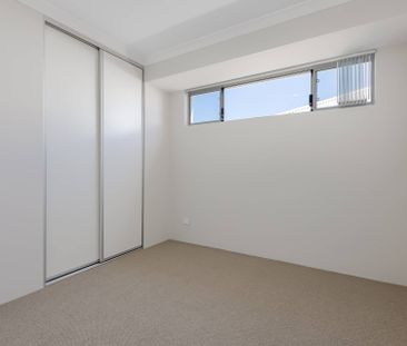 Coastal Living Made Easy - Photo 3