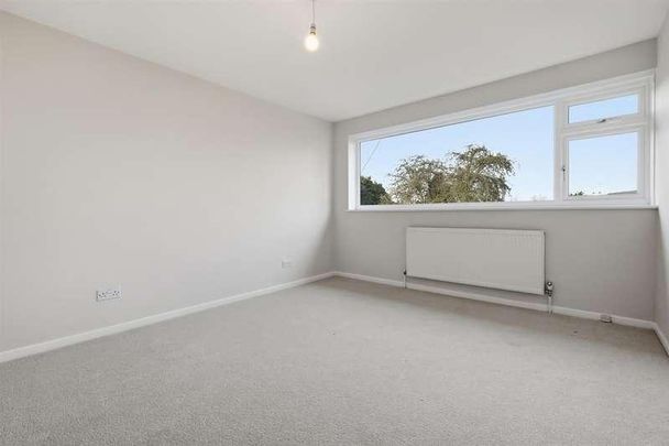 Harrow Way, Great Baddow, Chelmsford, CM2 - Photo 1