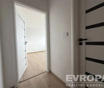 Pronájem bytu 1+kk, 27 m - Photo 1