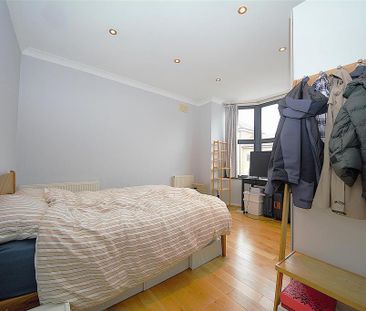 2 bedroom maisonette to rent - Photo 2