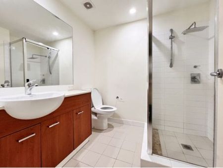 2 Beds Flat/Apartment – Break Lease - Photo 3