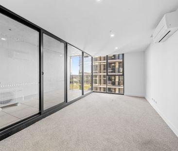 Contemporary Comfort: Stylish One-Bedroom Apartment at WOVA - Photo 3