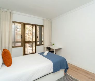 Calle de la Arquitectura, Madrid, Community of Madrid 28005 - Photo 5