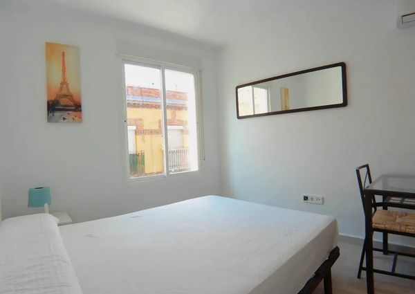 Calle de Berruguete, Madrid, Community of Madrid 28039