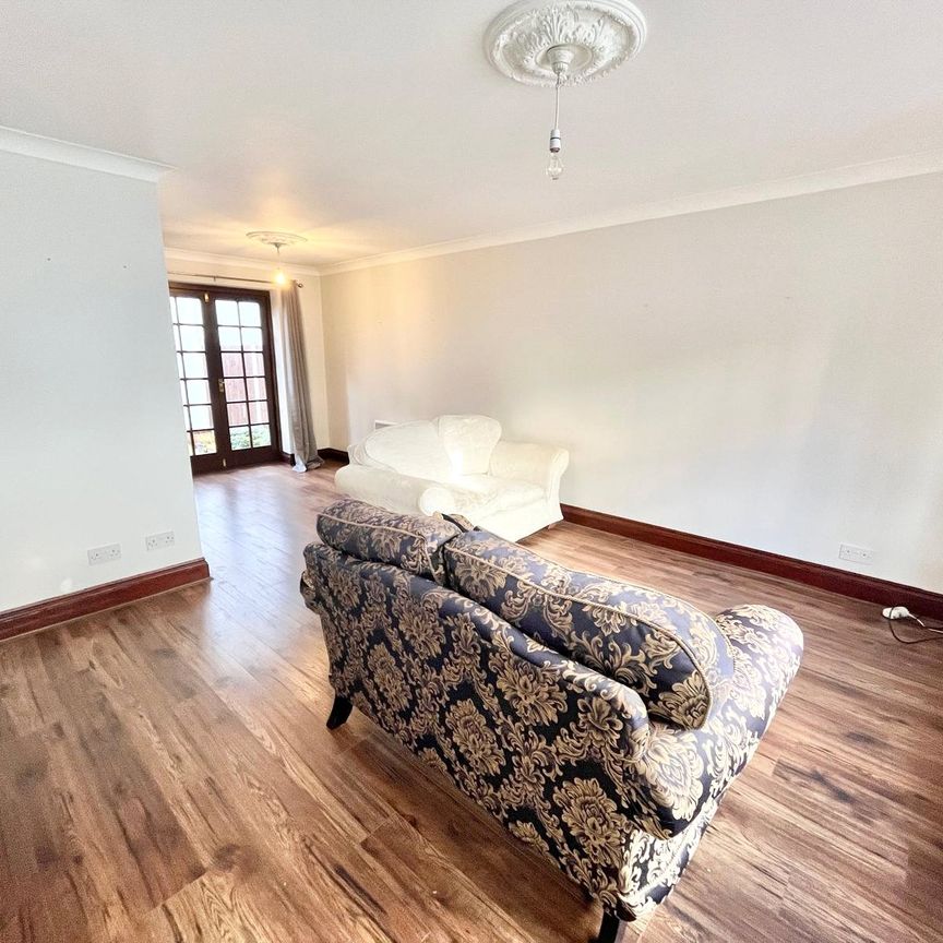 Victoria Court, Tower Court Mews, Westcliff-on-Sea, Essex, SS0 7QJ - Photo 1