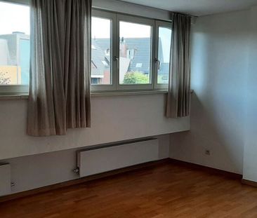 Appartement te huur in Diepenbeek voor € 725 met 1 slaapkamer - Photo 1