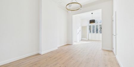 Appartement te huur in Schaarbeek voor € 1.250 met 1 slaapkamer - Photo 4