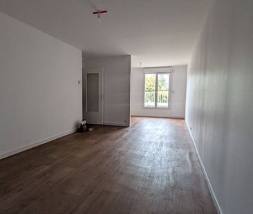 Location appartement 4 pièces 100.1 m² à Montivilliers (76290) - Photo 1