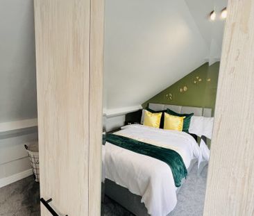 BEDROOM 5 – MEDIUM DOUBLE ENSUITE - Photo 5