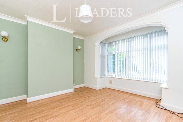 3 bedroom semi-detached house to rent - Photo 1