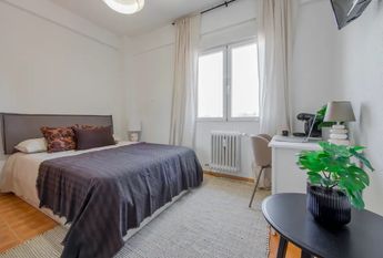 Avenida del Llano Castellano, Madrid, Community of Madrid 28034