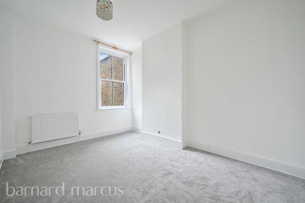 Amen Corner - Photo 1