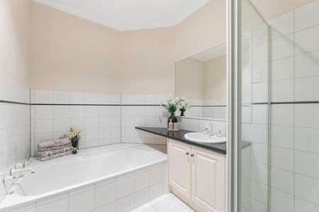 3/16 Wingate Avenue, Mount Waverley VIC 3149 - Townhouse For Rent | Domain - Photo 4