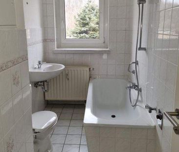 Idyllische und im Grünen gelegene Wohnung! Frisch und modern saniert! - Foto 1