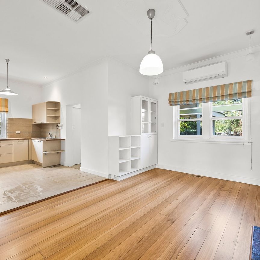117 The Eyrie. Eaglemont VIC 3084 - Photo 1