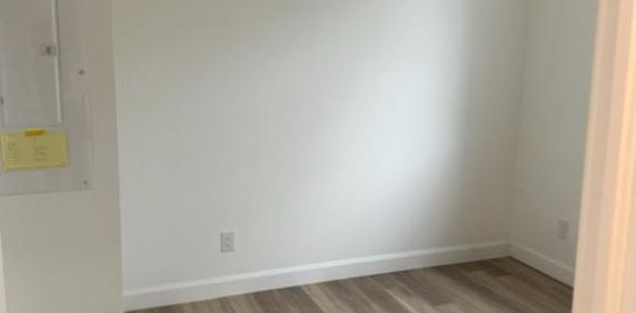 Beau 3 1/2 à louer Rénové - Magog ( Triplex ) 1er JUILLET 2026 - Photo 2