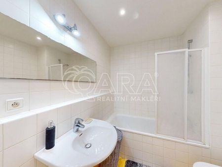 Pronájem bytu 2+kk 38 m2 - Fotografie 4
