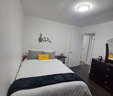 For Lease - 32 Lionhead Trail Unit# Upper, Toronto, Ontario - Photo 3