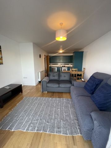 Apartment to rent in Cork, Pembroke - Photo 5