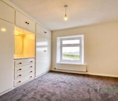 2 BEDROOM House - End Terrace - Photo 6