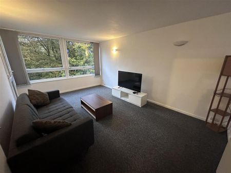 2 bedroom flat to rent - Photo 3