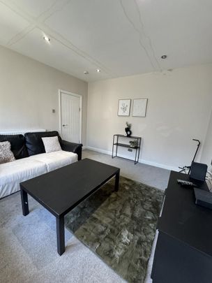 6 bedroom house share to rent - Photo 1