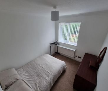 3 bedroom detached house to rent - Photo 6