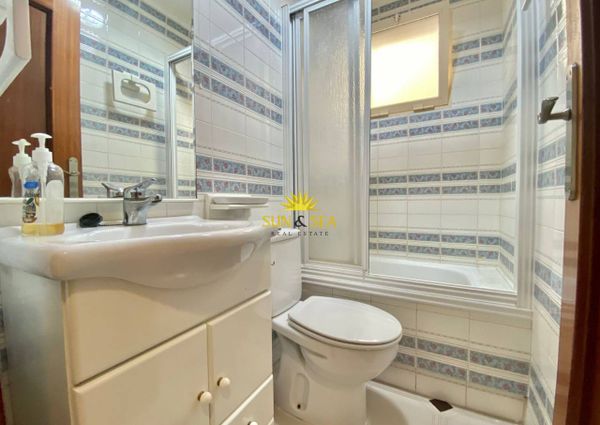 Long term rental, 3 bedroom apartment, Playa de los locos , Torrevieja, Alicante.