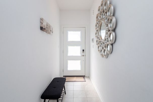 For Lease - 4552 Portage Road Unit# 78, Niagara Falls, Ontario - Photo 1