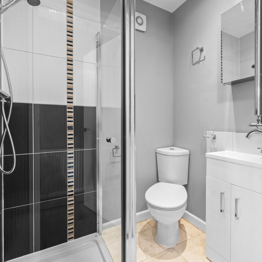 Thorpe Road - Photo 1