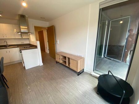 1 bedroom flat to rent - Photo 4