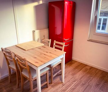 Parkstraße 11 5.stock Links - Small Room - Photo 1