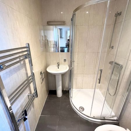 Studio Flat, Fosse Road North, LE3 - Photo 3