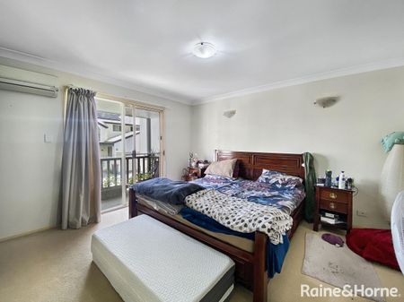 9/47 Newcomen Street, Indooroopilly, QLD 4068 - Photo 2