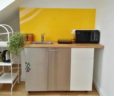 1 bedroom in a house share to rent - Photo 6