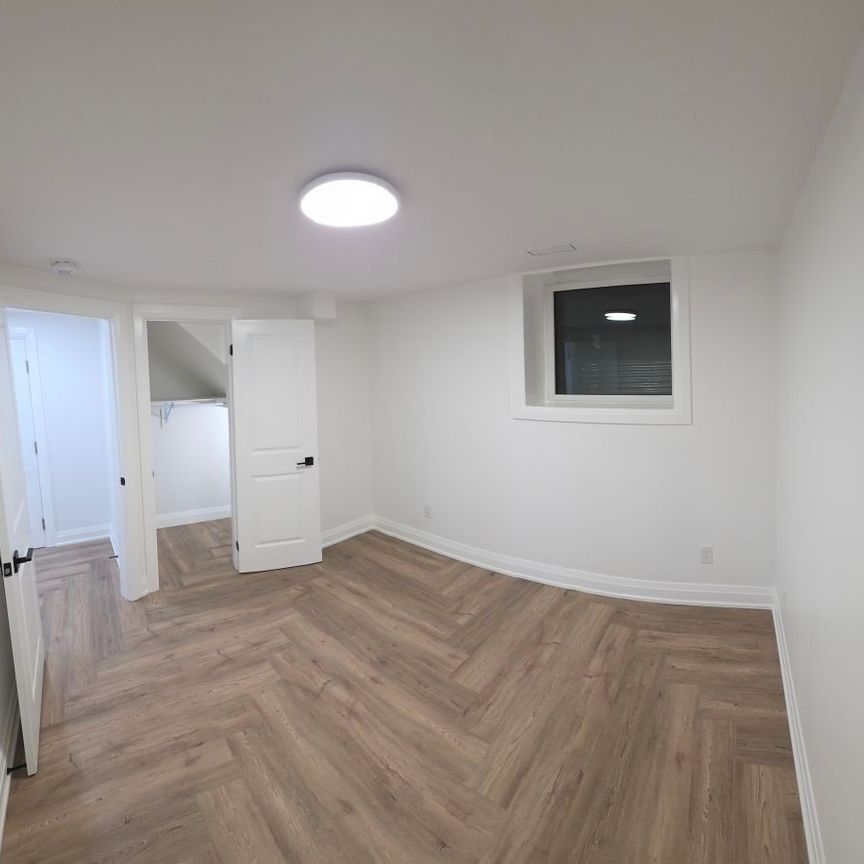 For Lease - 1 Huron Court Unit# (North Unit), Aurora, Ontario - Photo 1